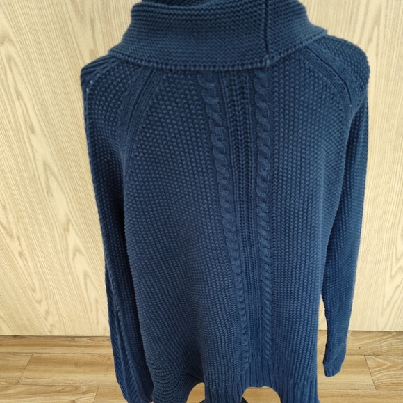 Women's cowl neck Cabi sweater - Picture 4 of 5